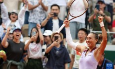 世俱杯官网:郑钦文击败萨姆索诺娃 首进法网女单八强